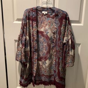 Burgundy paisley duster/topper.